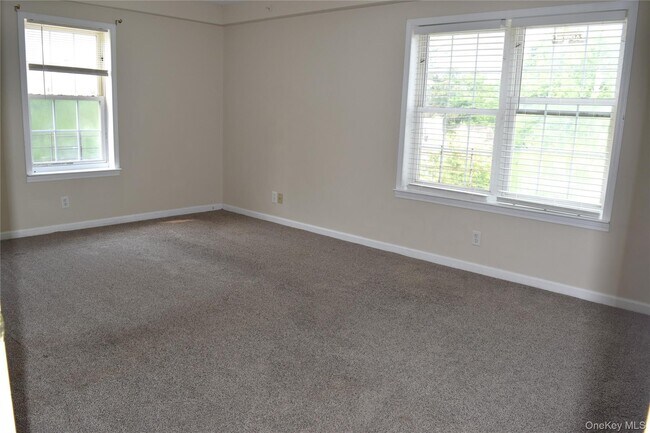 Building Photo - 2342 NY-32