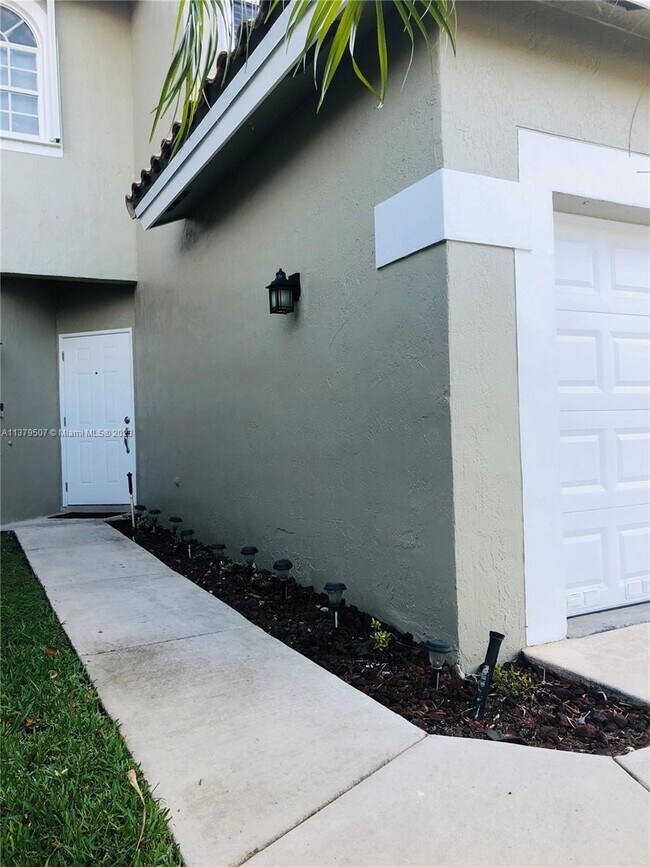 Building Photo - 5675 NW 120th Terrace