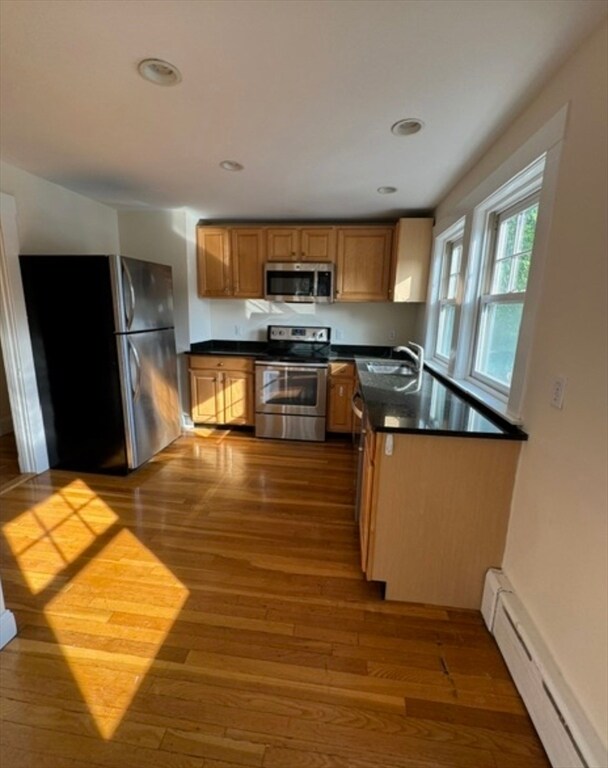 Building Photo - 124 Langley Rd