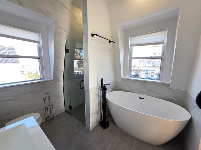 Building Photo - 84 Dudley St