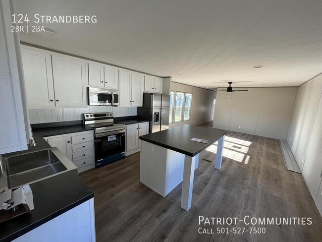 Building Photo - 124 Strandberg-