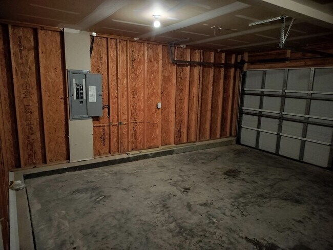 Building Photo - Space and Value