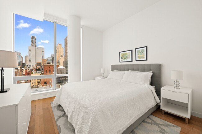 Building Photo - 325 Lexington Ave