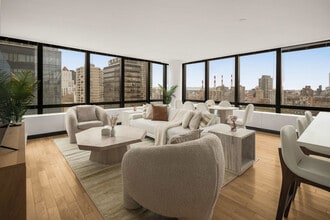 Building Photo - 1113 York Ave