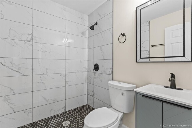 Building Photo - 17740 Clyde Ave