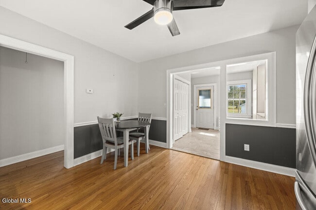 Building Photo - 2415 W Old State Rd