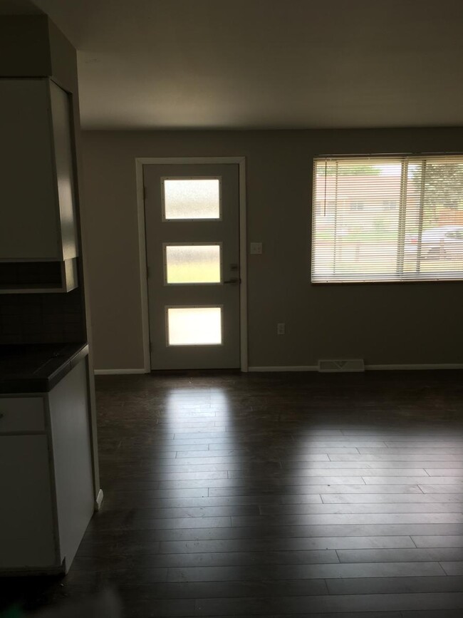 Building Photo - 4848 Garrison St