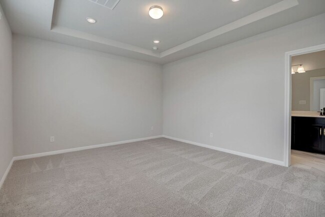 Building Photo - 125 Clemens Dr