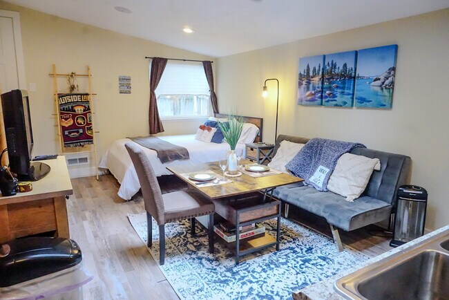 coffee table turns into dining table - 842 Tahoe Keys Blvd