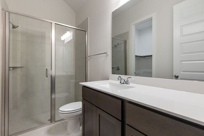 Building Photo - 626 Bay Breeze Dr