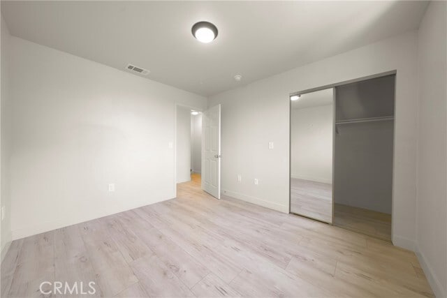 Building Photo - 236 W 84th Pl