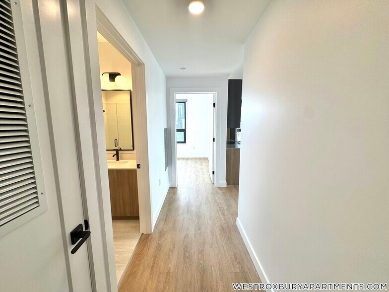 Building Photo - 199 Gardner St