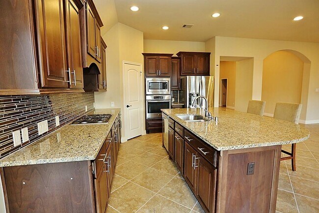 Building Photo - 6707 Miller Shadow Ln