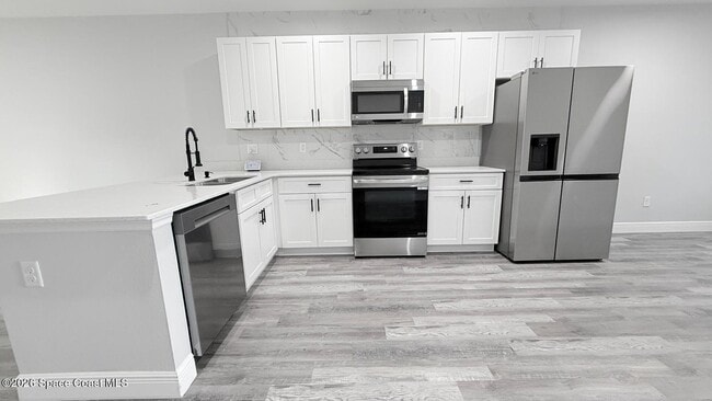 Building Photo - 1581 S Montgomery St