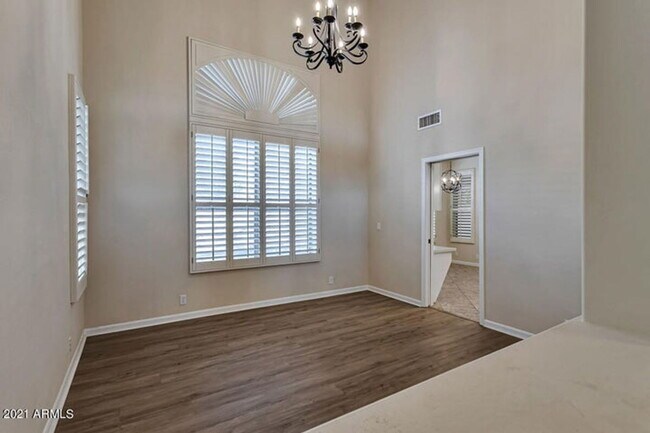 Building Photo - 6132 W Morrow Dr