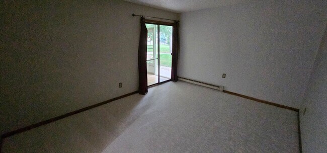 Building Photo - 2 Bedroom 2 Bath Condo in Pier Point Village