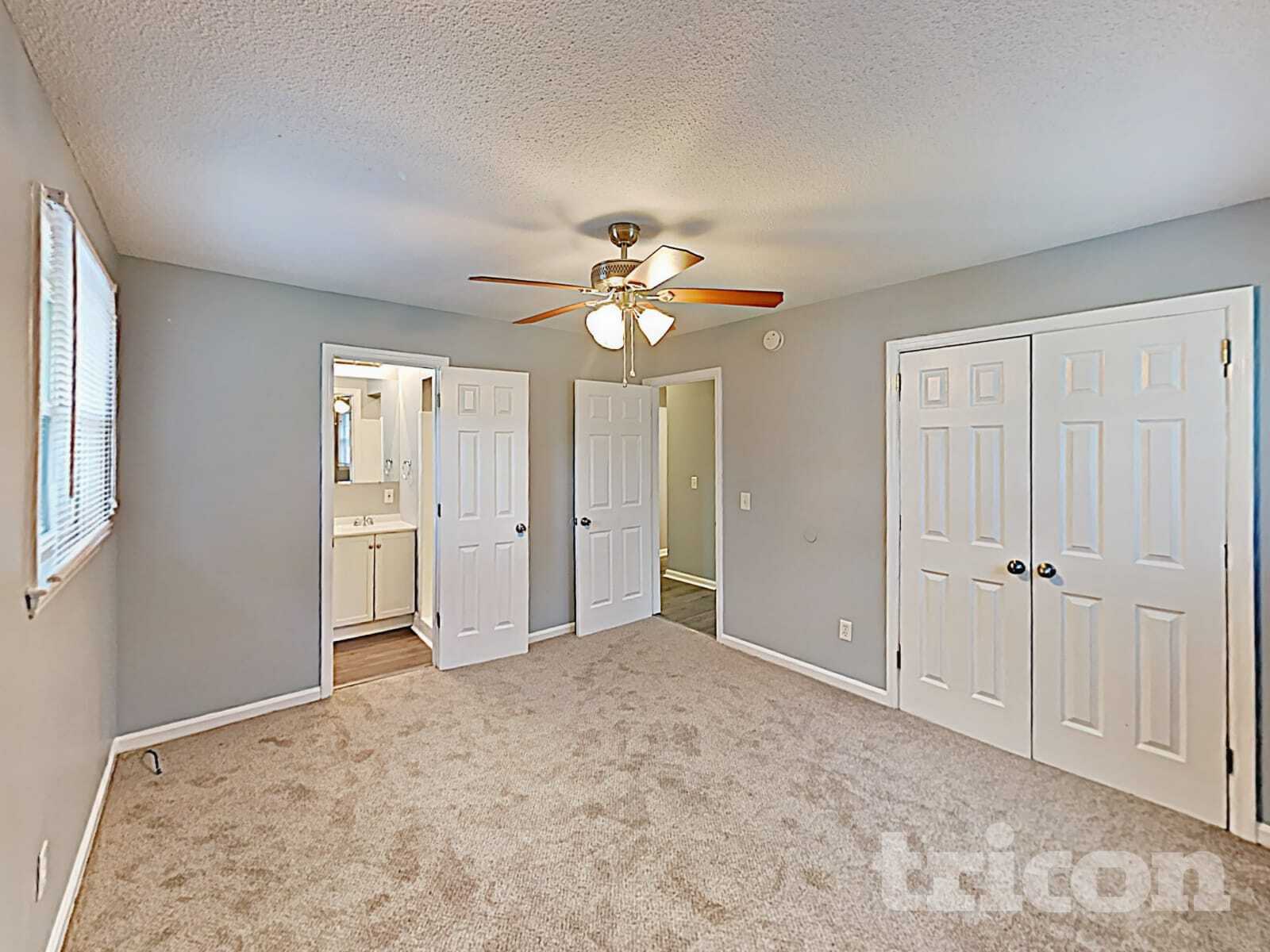 Building Photo - 3213 Woodsen Cir