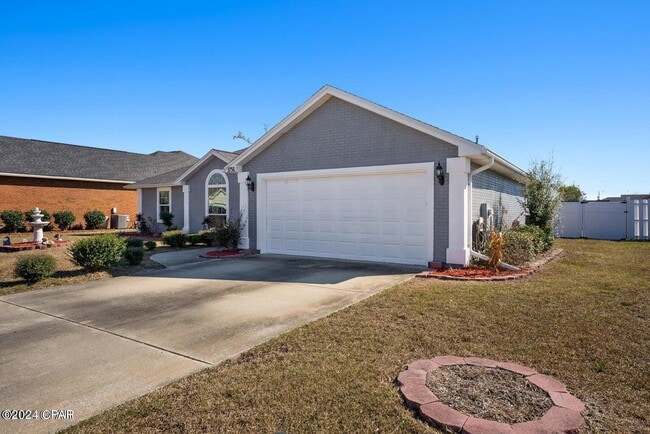 Building Photo - 3758 Bay Tree Rd