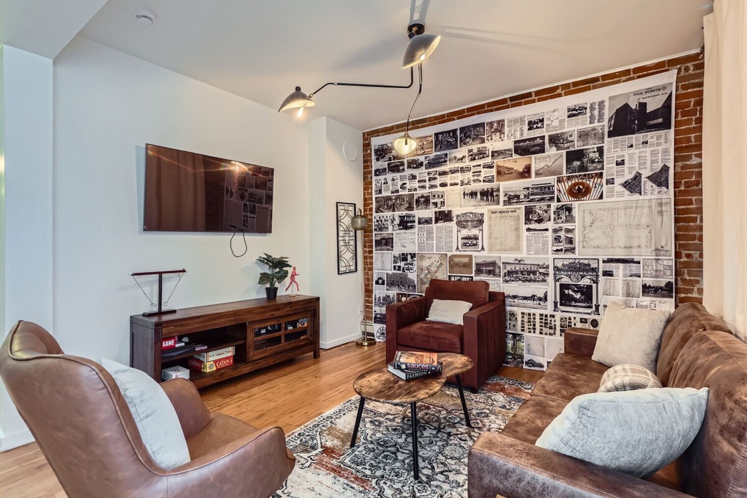 Building Photo - 2925 Curtis Street