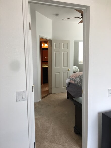 Building Photo - 28679 Legacy Way