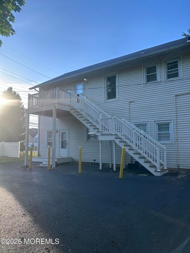 Building Photo - 589 Herbertsville Rd