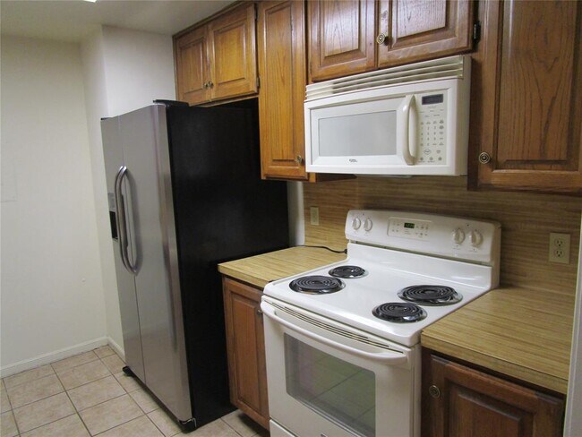 Building Photo - 2529 Rio Grande St