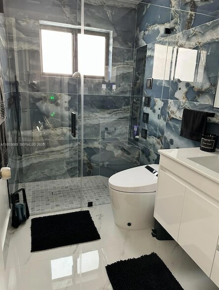 Building Photo - 10394 Fairway Heights Blvd