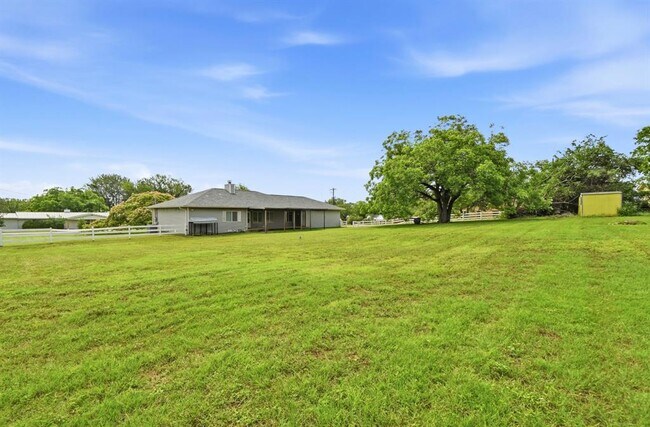Building Photo - 12753 Burson Dr