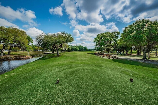 Building Photo - 1516 E Lake Woodlands Pkwy