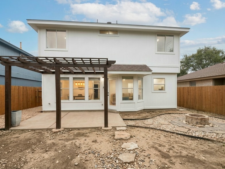 Building Photo - 7219 Burns Crossing