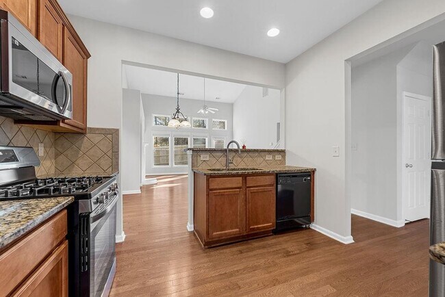 Building Photo - 3476 Harvest Ridge Ln NE