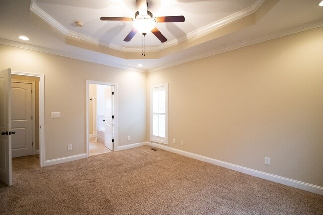 Building Photo - 1343 Ambleside Dr