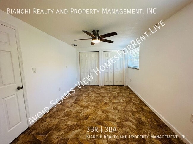 Building Photo - 10190 61st Way