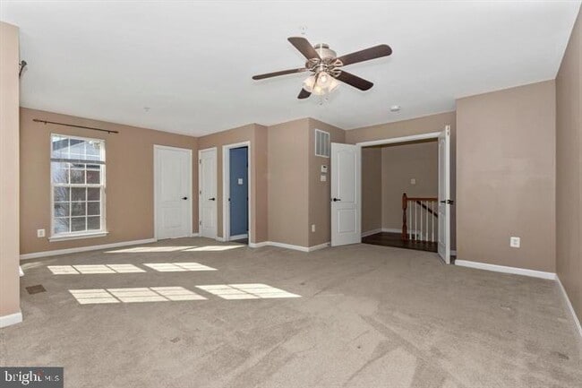 Building Photo - 100 Quail's Nest Way