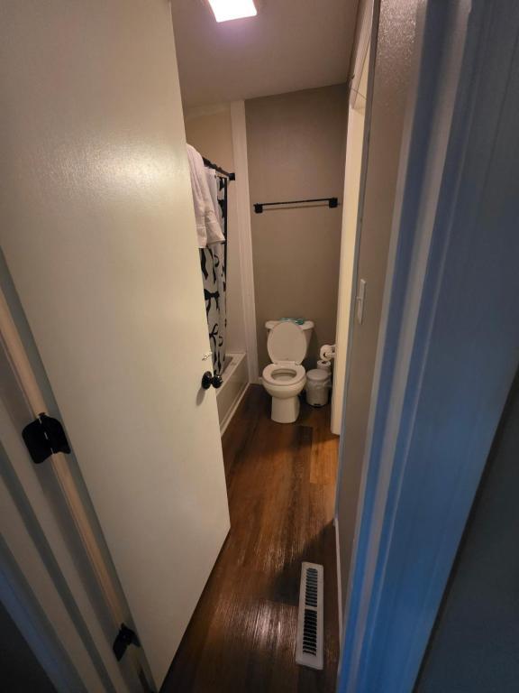 Building Photo - 205 Concord Cir