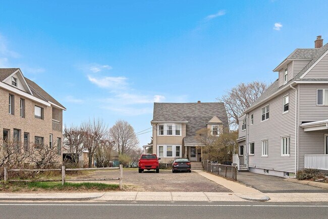 Building Photo - 97 Winthrop Shore Dr