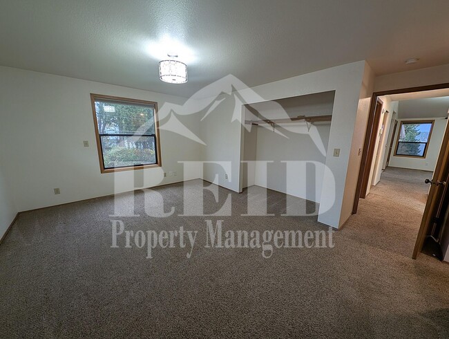 Building Photo - Utah8876