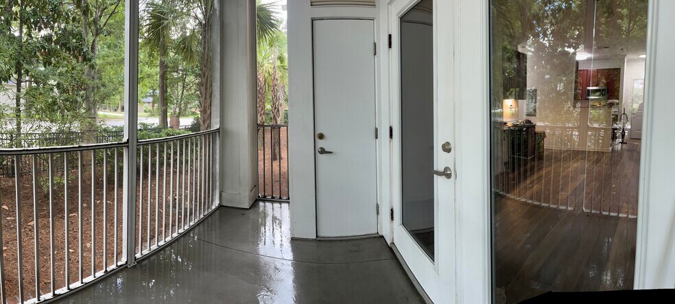 Porch - 1755 Central Park Rd