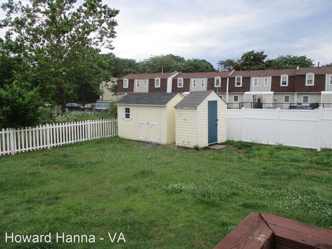 Building Photo - 3 br, 2.5 bath House - 961 Thomas Circle