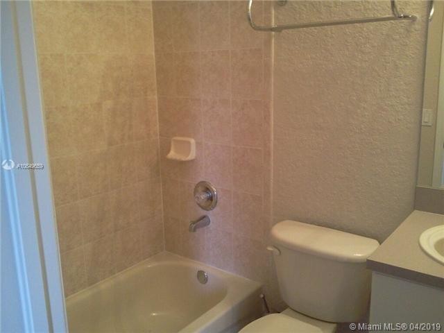 Building Photo - 8301 NW 107th Ct  1-22