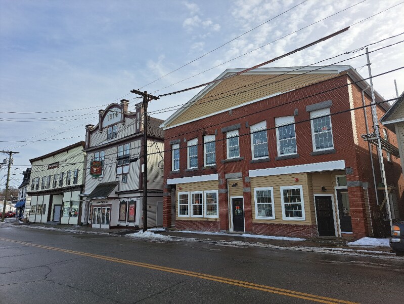 Building Photo - 8 Depot St