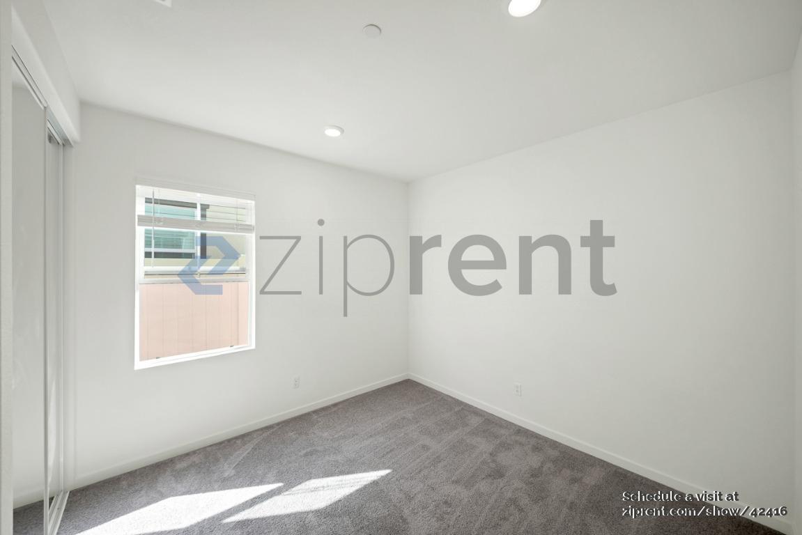 Building Photo - 41207 Alegria Ln