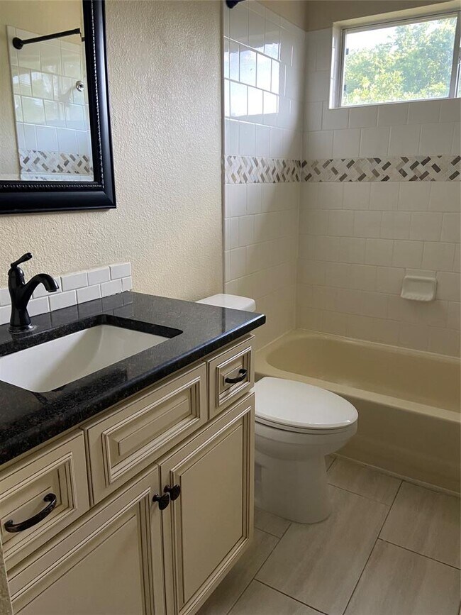 Building Photo - 1257 Pine Portage Loop