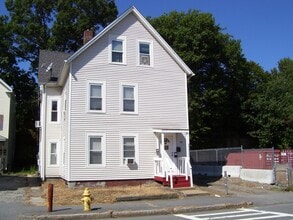 Building Photo - 34 Canterbury St