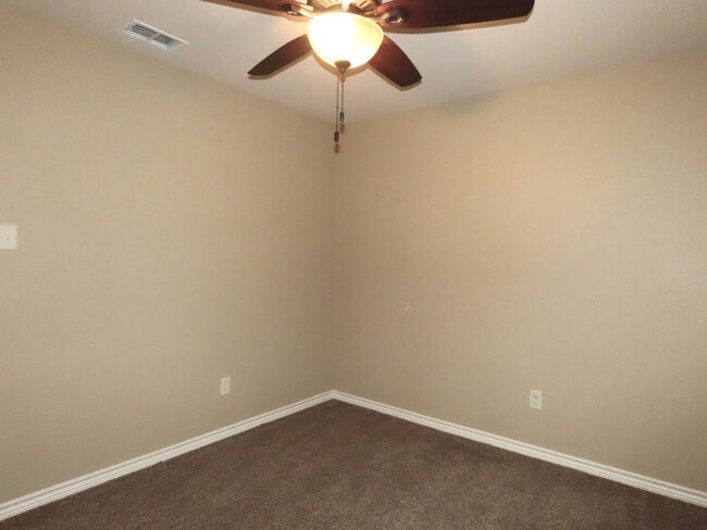 Building Photo - Coming Soon!! Lindale, Gorgeous 4 Bedroom, 2 Bath Home!