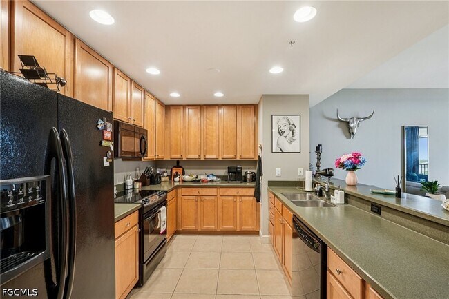 Building Photo - 5781 Cape Harbour Dr