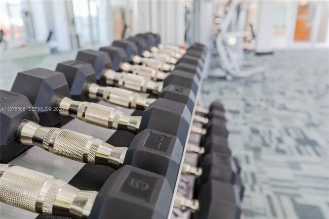 Building Photo - 1950 W 49th St