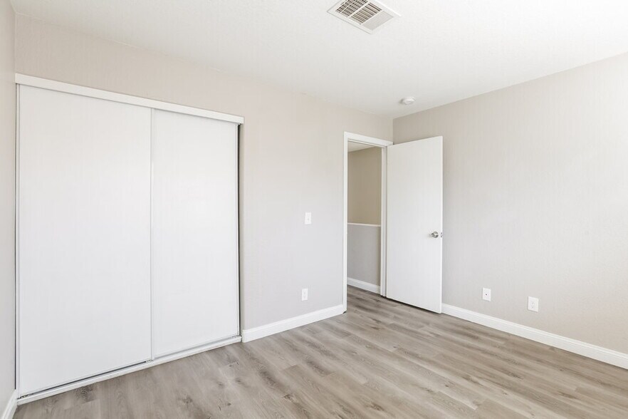 Building Photo - 2709 Positive Ct