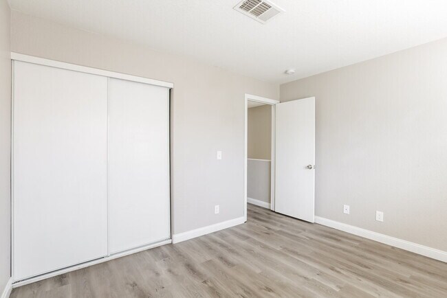 Building Photo - 2709 Positive Ct