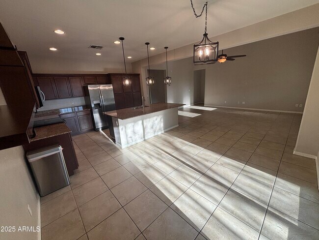Building Photo - 8778 N 89th Dr